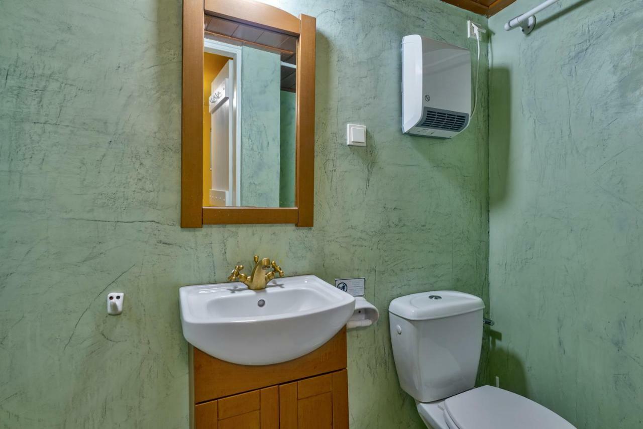 ארמופוליס Island Of Luxury Apartments מראה חיצוני תמונה
